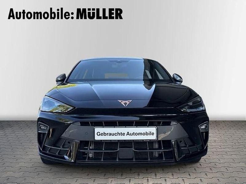 Second-hand Cupra Leon 150 CP (110 kW) 2024 Negru Berlinǎ