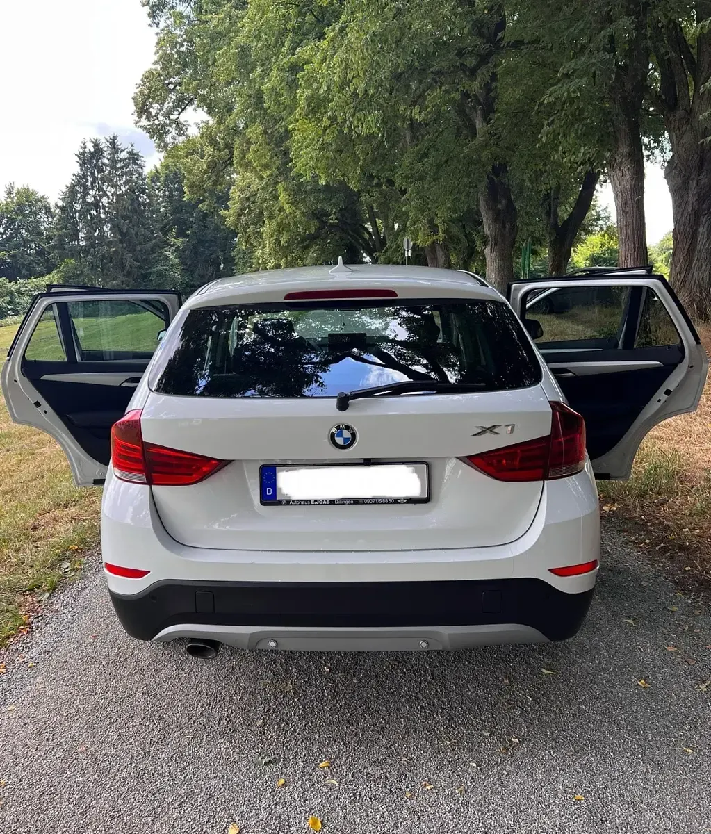 Gebraucht BMW X1 184 PS (135 kW) 2014 Weiß SUV