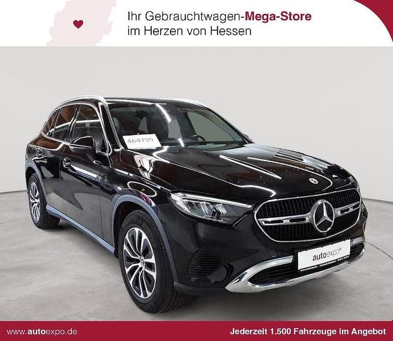 Gebraucht Mercedes GLC220 Advanced 197 PS (144 kW) 2024 Schwarz SUV