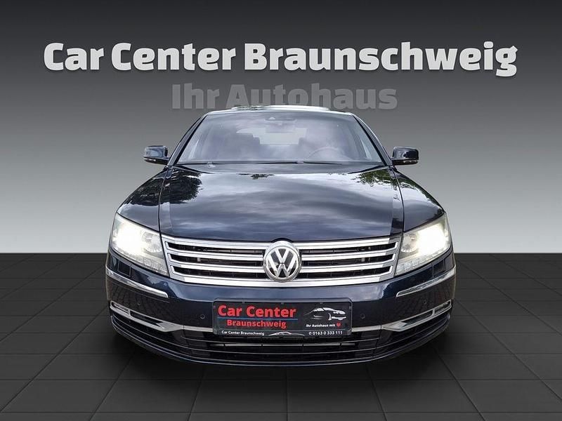 Second-hand VW Phaeton 239 CP (175 kW) 2011 Albastru Berlinǎ