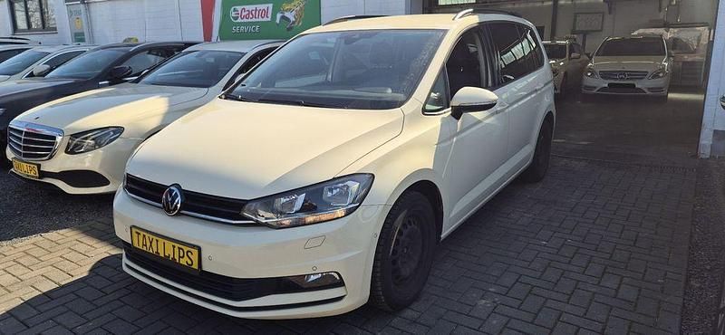 Gebraucht VW Touran 150 PS (110 kW) 2023 Other Van / Kleinbus