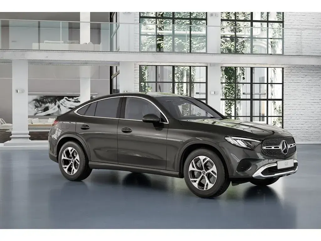 Gebraucht Mercedes GLC300e Avantgarde 204 PS (150 kW) 2026 Grau SUV