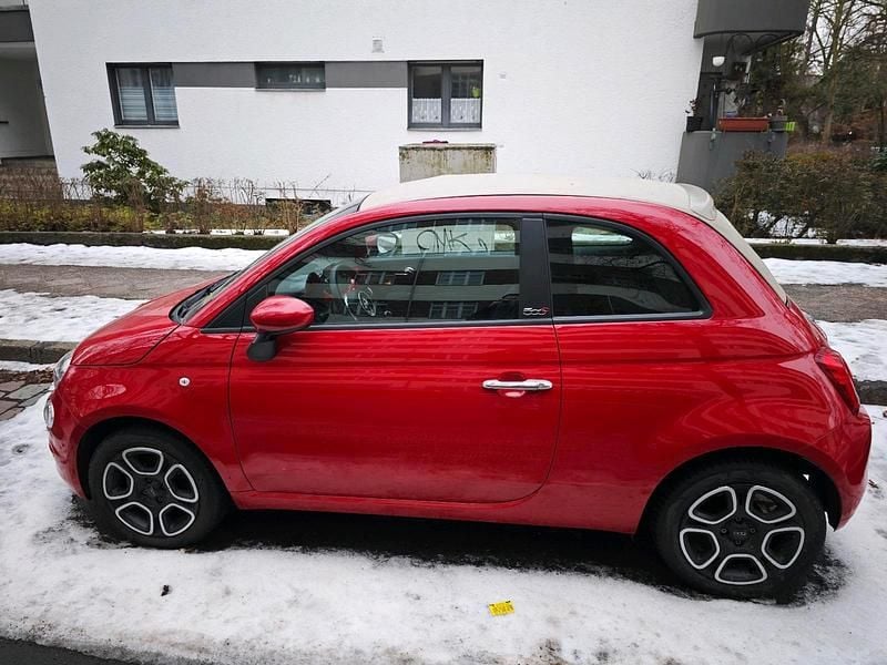 Gebraucht Fiat 500C Club 69 PS (50 kW) 2023 Rot Cabrio