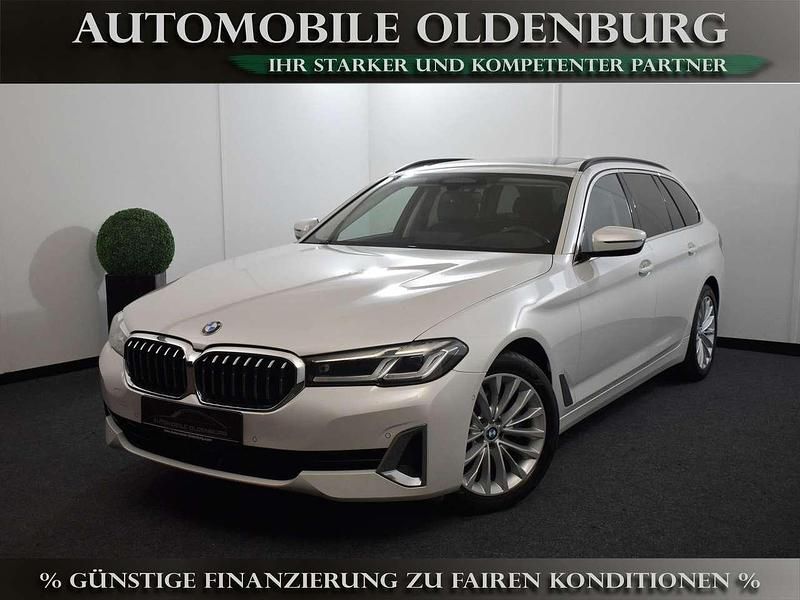 Weiß Gebraucht 2022 BMW 520 Luxury Line Limousine | 33.400 € (Guter Preis) - Bild 1/3