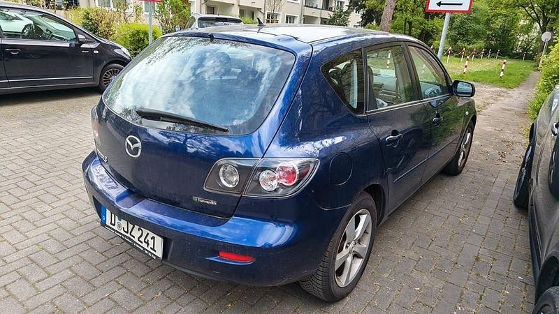 Gebraucht Mazda 3 Comfort 105 PS (77 kW) 2006 Blau Limousine