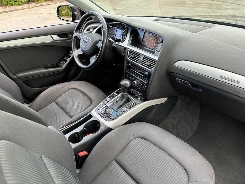 Gebraucht Audi A4 190 PS (139 kW) 2015 Schwarz Kombi