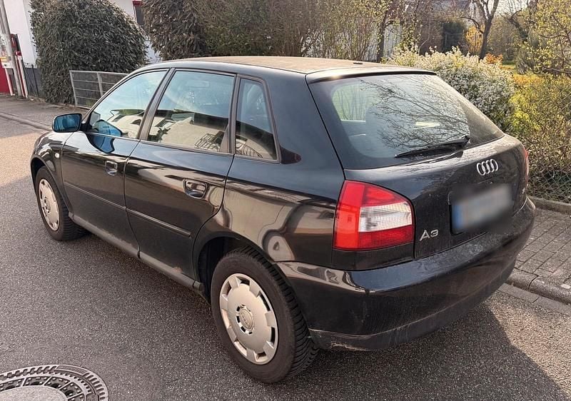 Gebraucht Audi A3 125 PS (91 kW) 2001 Schwarz Kleinwagen