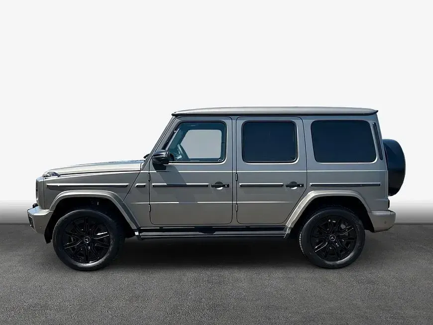 Gebraucht Mercedes G500 Exclusive 449 PS (330 kW) 2025 Grau SUV