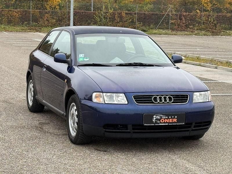 Gebraucht Audi A3 101 PS (74 kW) 1998 Blau Coupé