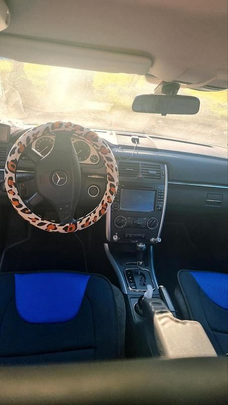 Gebraucht Mercedes B200 131 PS (96 kW) 2006 Grau Van / Kleinbus