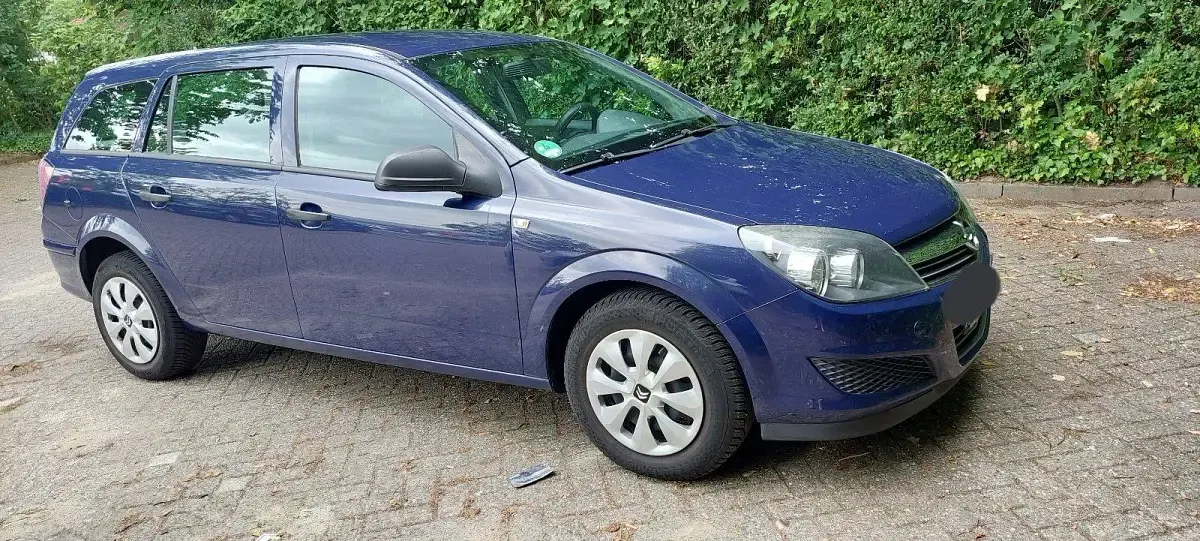 Gebraucht Opel Astra Selection 90 PS (66 kW) 2009 Blau Kombi