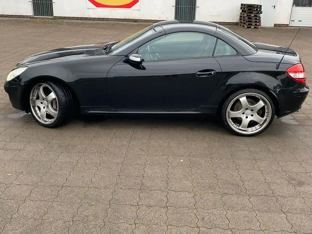 Gebraucht Mercedes SLK350 272 PS (200 kW) 2005 Schwarz Cabrio