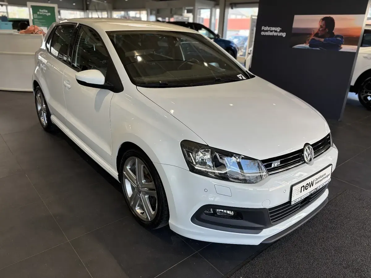 Gebraucht VW Polo Highline 110 PS (80 kW) 2017 Pure white Limousine