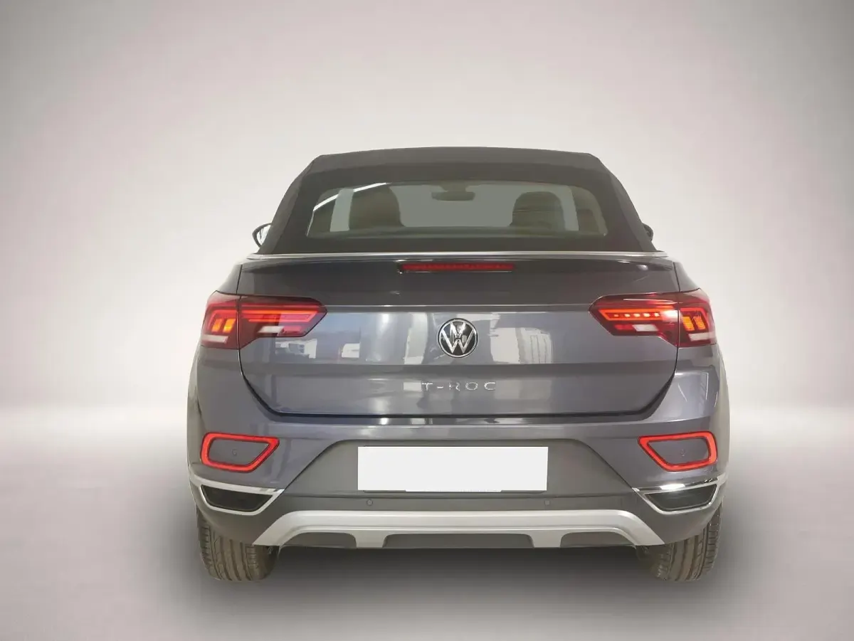 Gebraucht VW T-Roc Cabriolet Goal 150 PS (110 kW) 2025 Manufacturer Cabrio