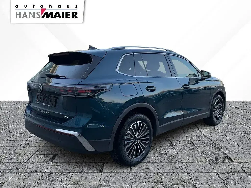 Neu VW Tiguan Elegance 150 PS (110 kW) 2026 Blau SUV