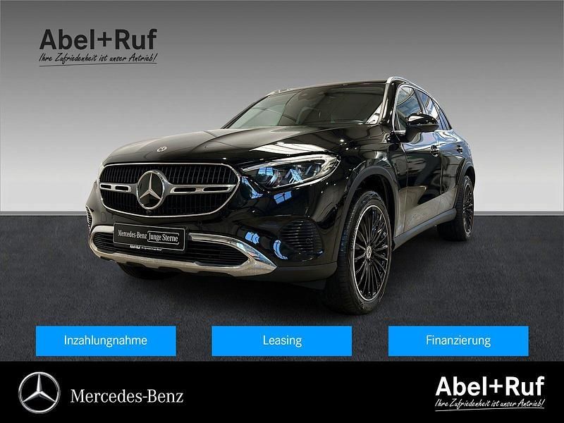 Lack obsidianschwarz (metallic) Gebraucht 2023 Mercedes GLC300e Avantgarde SUV | 55.949 € (Guter Preis) - Bild 1/4