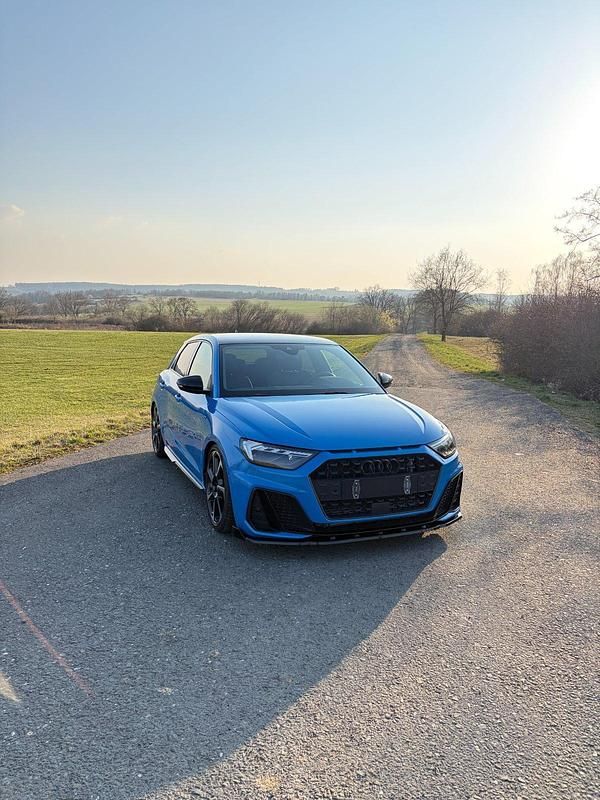 Gebraucht Audi A1 S-Line 200 PS (147 kW) 2019 Blau SUV