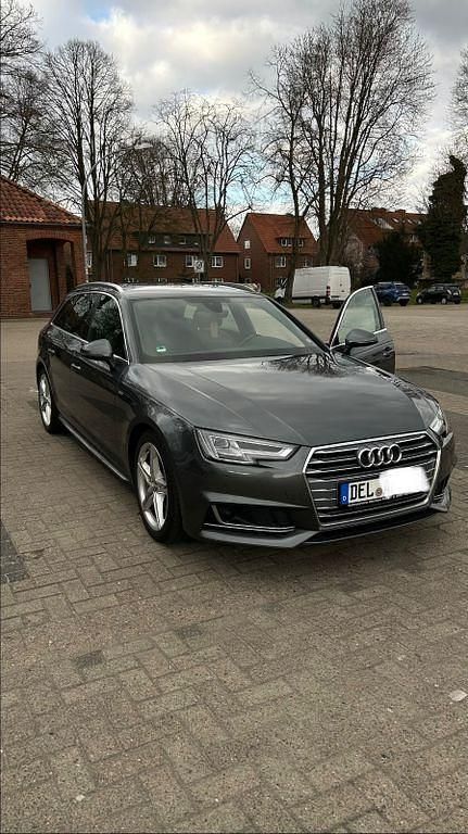 Gebraucht Audi A4 Ambiente 190 PS (139 kW) 2018 Grau Kombi