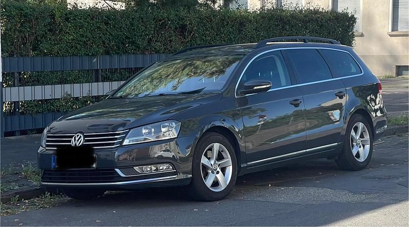 Gebraucht VW Passat 140 PS (102 kW) 2014 Grau Kombi