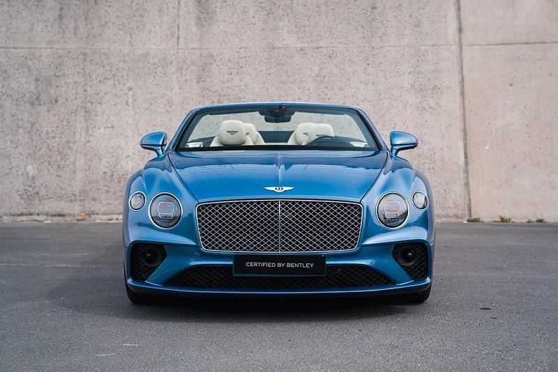 Gebraucht Bentley Continental GT Convertible 551 PS (405 kW) 2021 Blau Cabrio