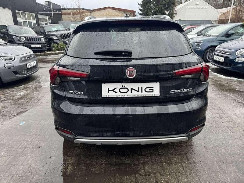 Gebraucht Fiat Tipo Cross 101 PS (74 kW) 2021 Schwarz Limousine