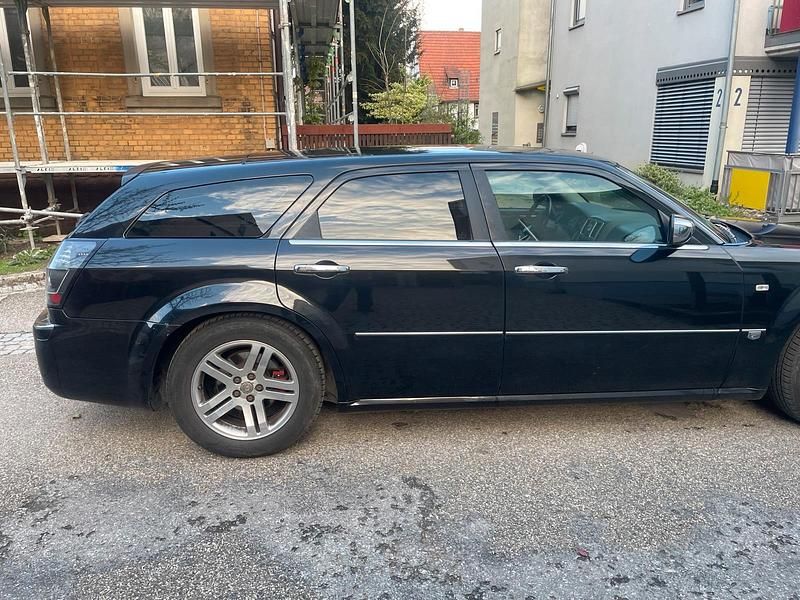 Usado Chrysler 300C Touring 249 CV (183 kW) 2006 Familiar