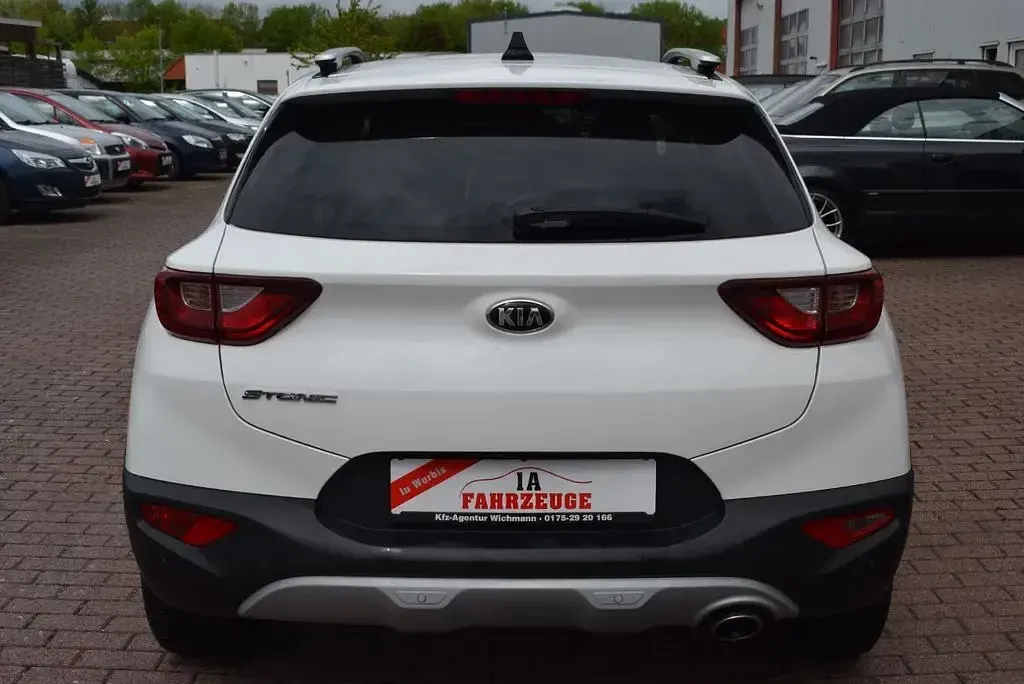 Gebraucht Kia Stonic Vision 99 PS (72 kW) 2019 Weiß SUV