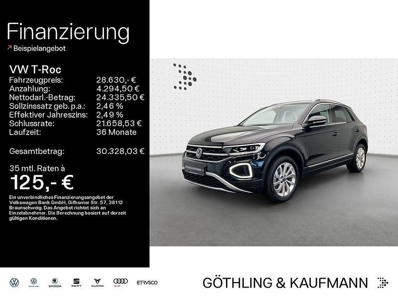 Deep black perleffekt Gebraucht 2024 VW T-Roc Style SUV | 28.630 € (Fairer Preis) - Bild 1/4