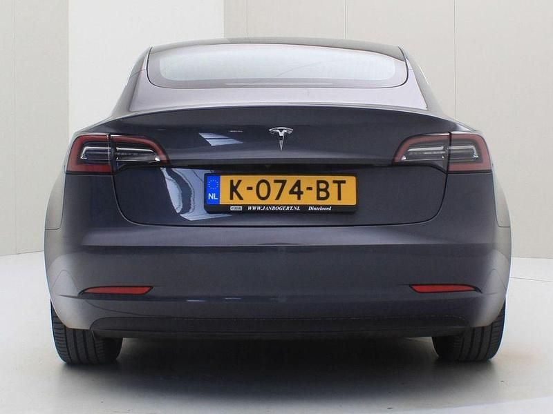 Gebraucht Tesla Model 3 Standard Range 225 kW (306 PS) 2020 Grau Limousine