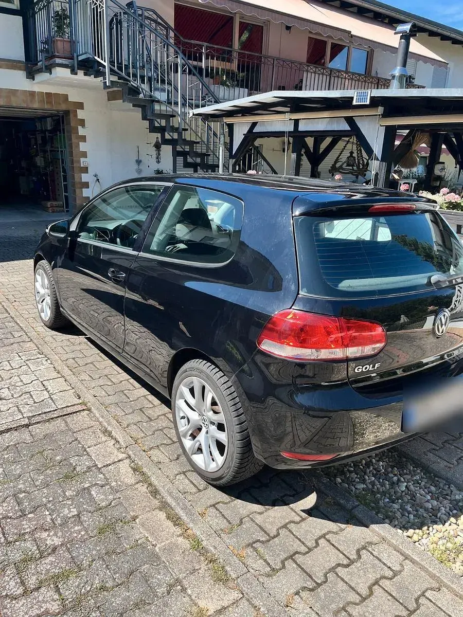 Gebraucht VW Golf VI Trendline 80 PS (58 kW) 2009 Schwarz Kleinwagen