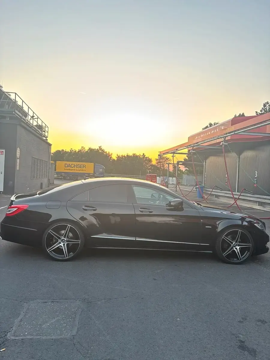 Gebraucht Mercedes CLS350 306 PS (225 kW) 2011 Schwarz Coupé