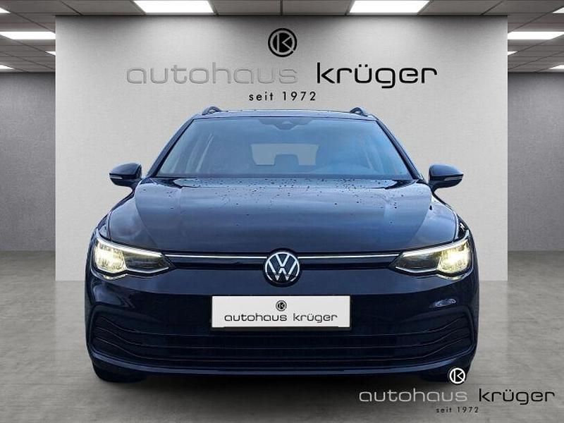Gebraucht VW Golf VIII Life 150 PS (110 kW) 2022 Schwarz Kombi