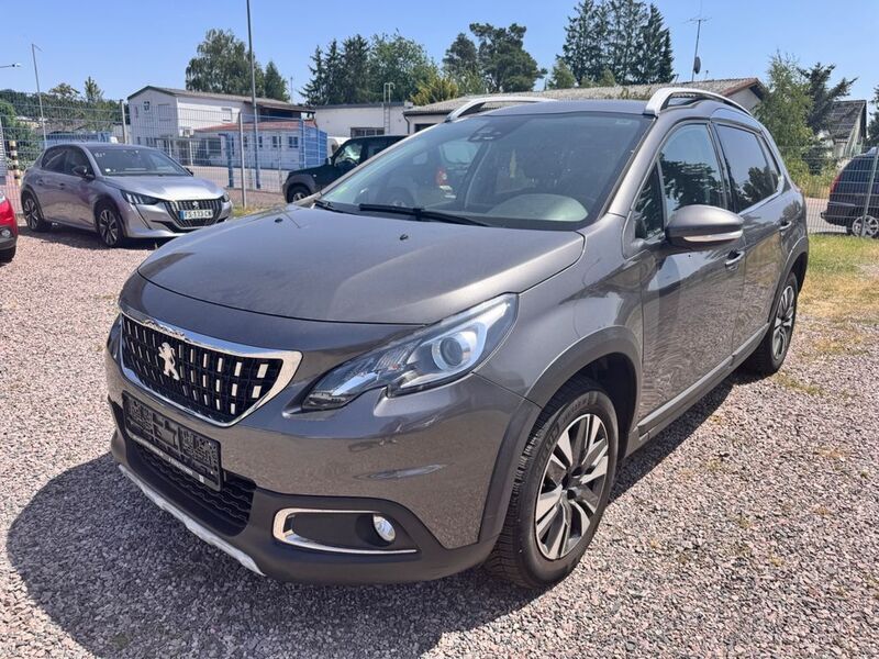 Grau Gebraucht 2019 Peugeot 2008 Allure SUV | 7.900 € (Superpreis) - Bild 1/4