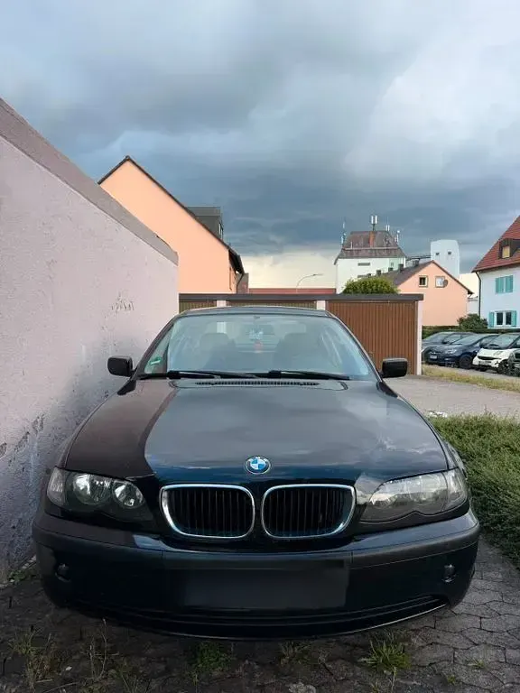 Gebraucht BMW 316 116 PS (85 kW) 2003 Schwarz Limousine