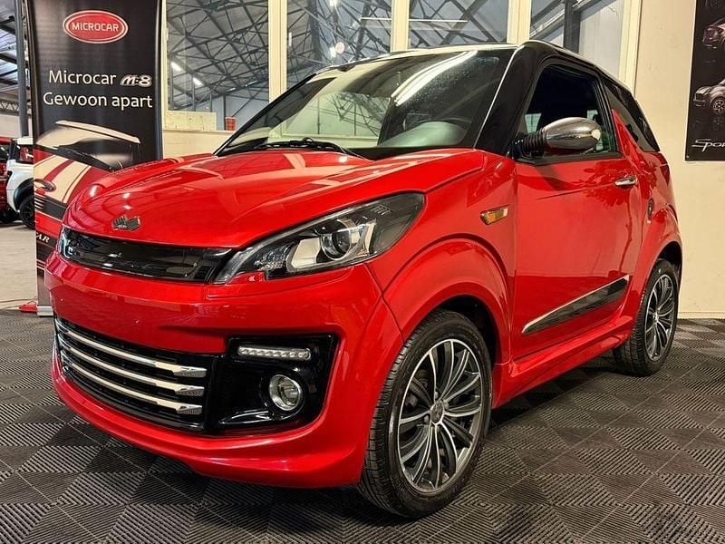 Rot Gebraucht 2017 Ligier JS50 Kleinwagen | 10.950 € (Fairer Preis) - Bild 1/4