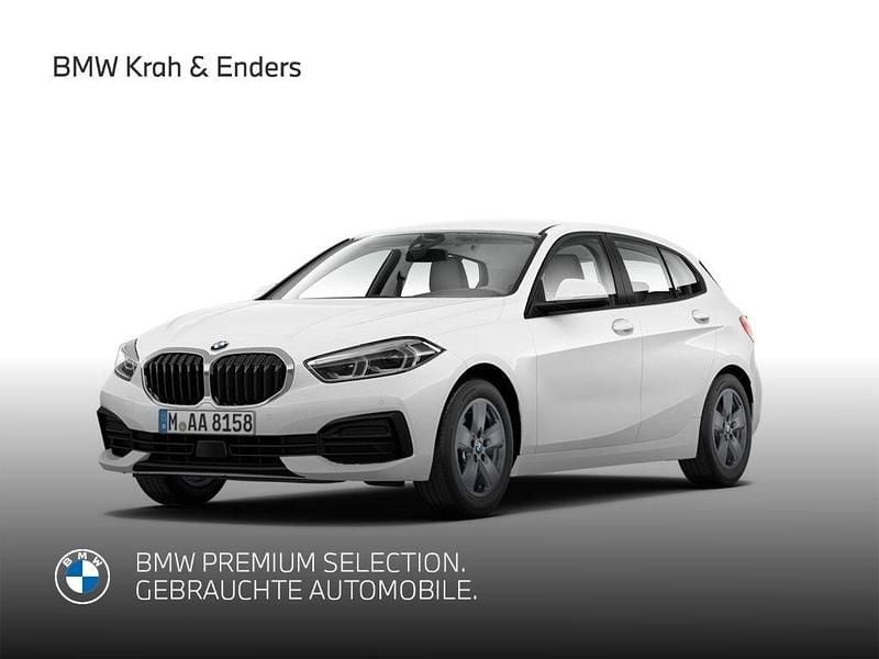 Weiss Gebraucht 2021 BMW 118 Advantage Kleinwagen | 20.680 € (Guter Preis) - Bild 1/4