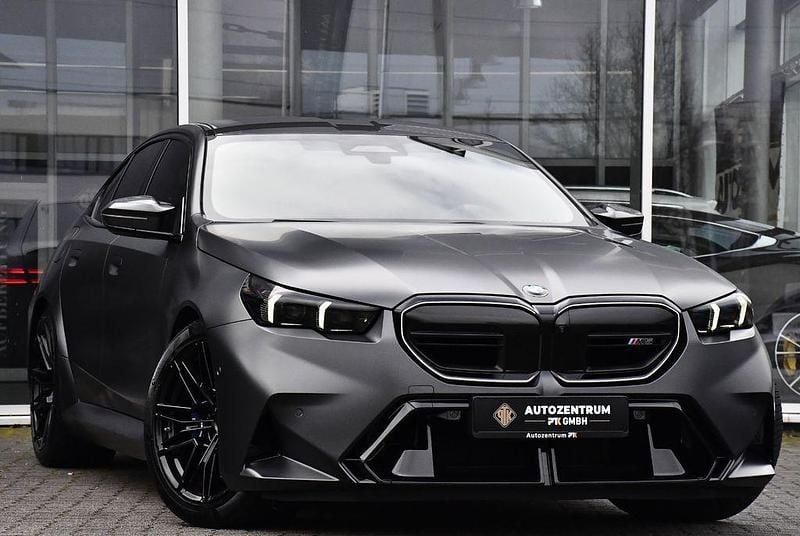 Gebraucht BMW M5 Performance 727 PS (534 kW) 2024 Grau Limousine