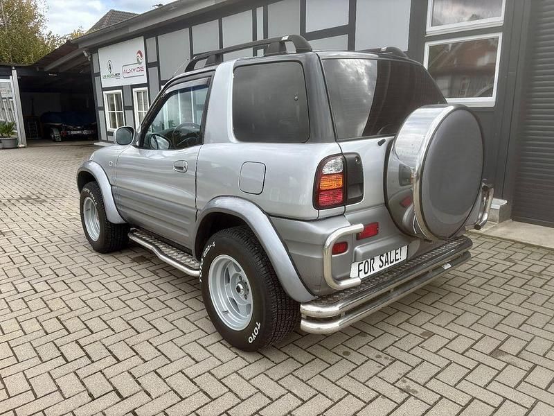 Gebraucht Toyota RAV4 128 PS (94 kW) 1998 Silber SUV