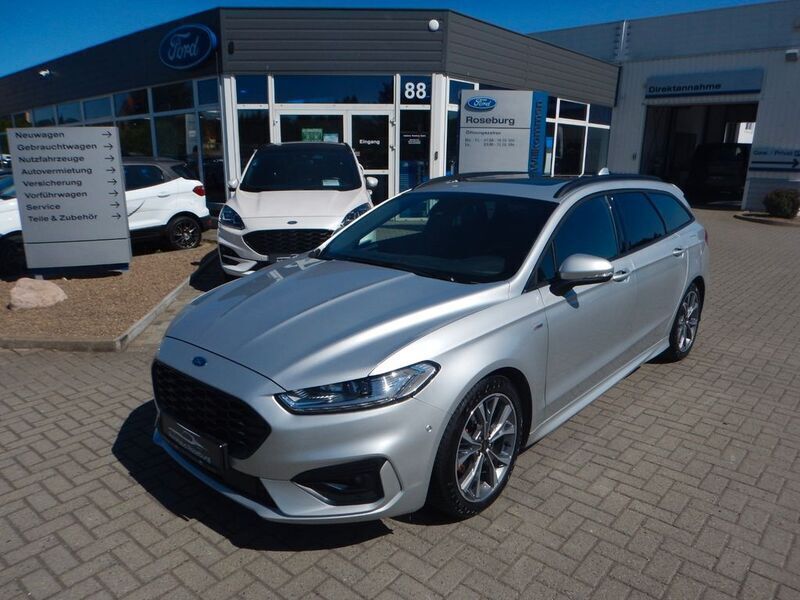 Silber Gebraucht 2022 Ford Mondeo ST-Line Limousine | 24.990 € - Bild 1/4