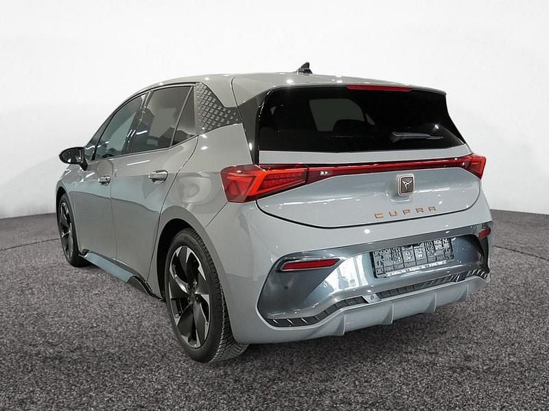 Second-hand Cupra Born 169 kW (231 CP) 2023 Gri Hatchback