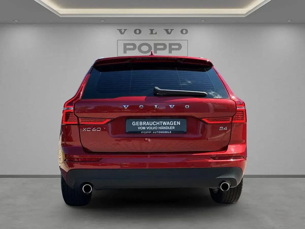 Gebraucht Volvo XC60 145 PS (106 kW) 2021 SUV
