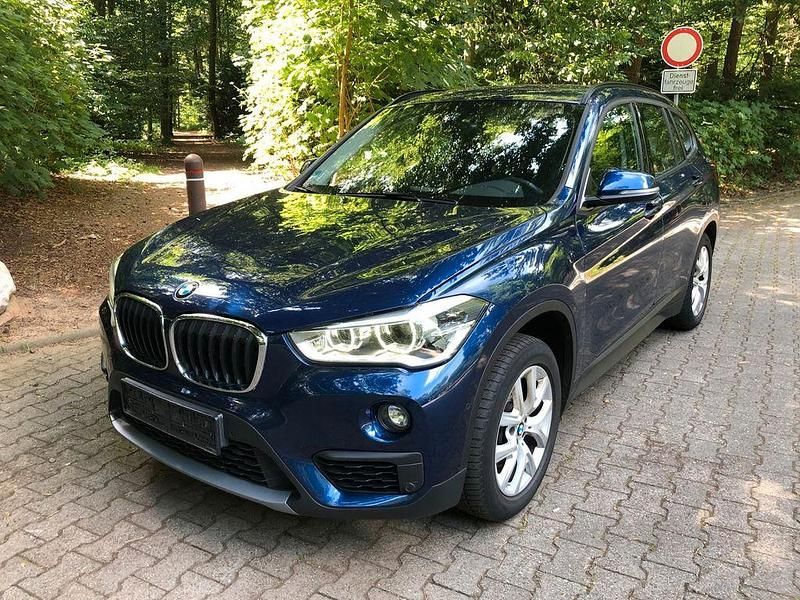 Blau Gebraucht 2019 BMW X1 Advantage SUV | 16.750 € (Fairer Preis) - Bild 1/4