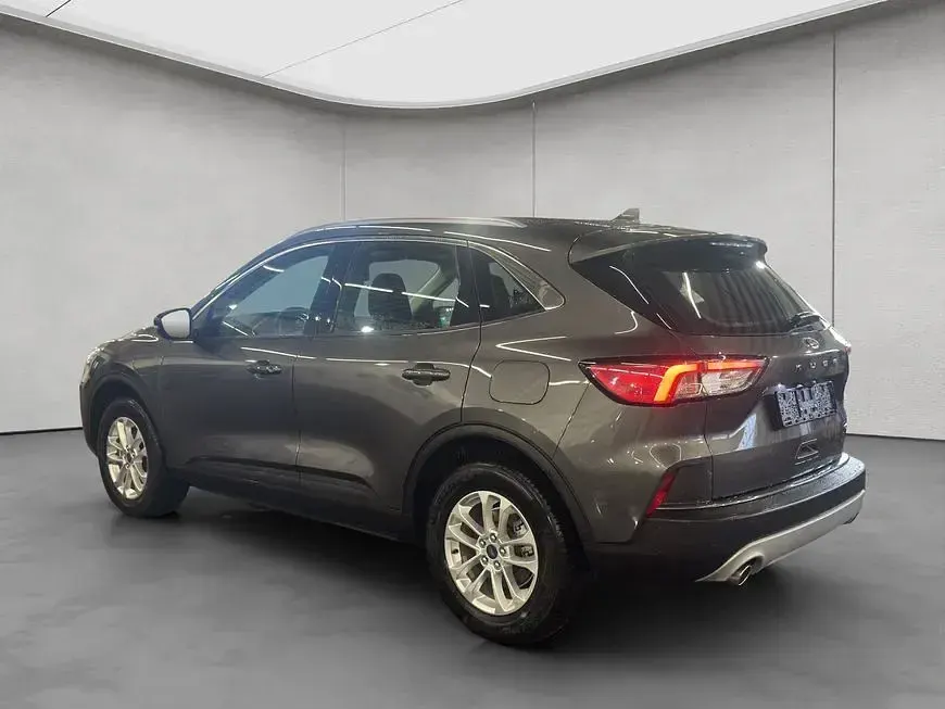 Brugt Ford Kuga Titanium 224 HK (164 kW) 2022 Grå SUV
