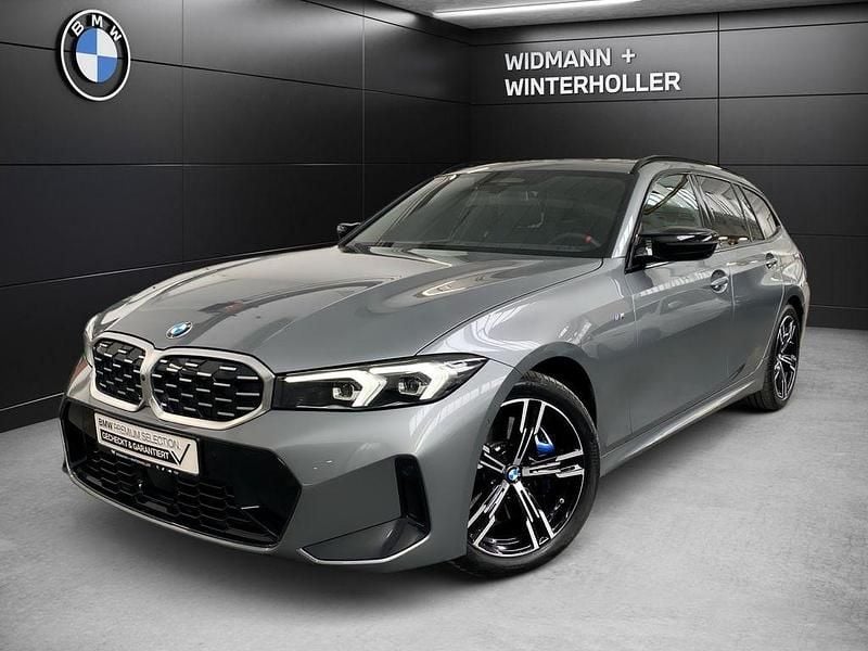 Grau Gebraucht 2025 BMW M340 Comfort Edition Limousine | 62.490 € (Guter Preis) - Bild 1/4