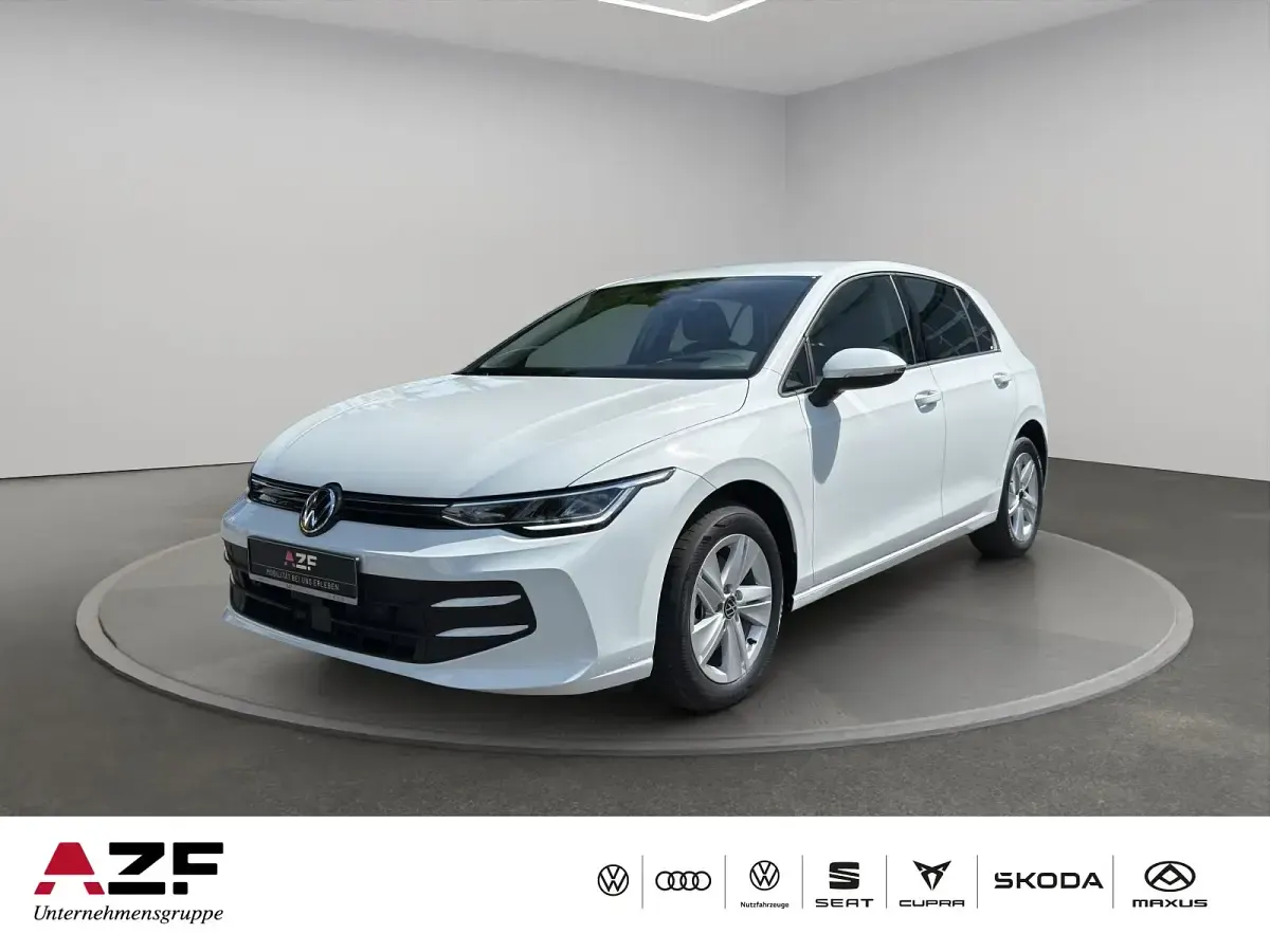 Gebraucht VW Golf VIII Life 150 PS (110 kW) 2026