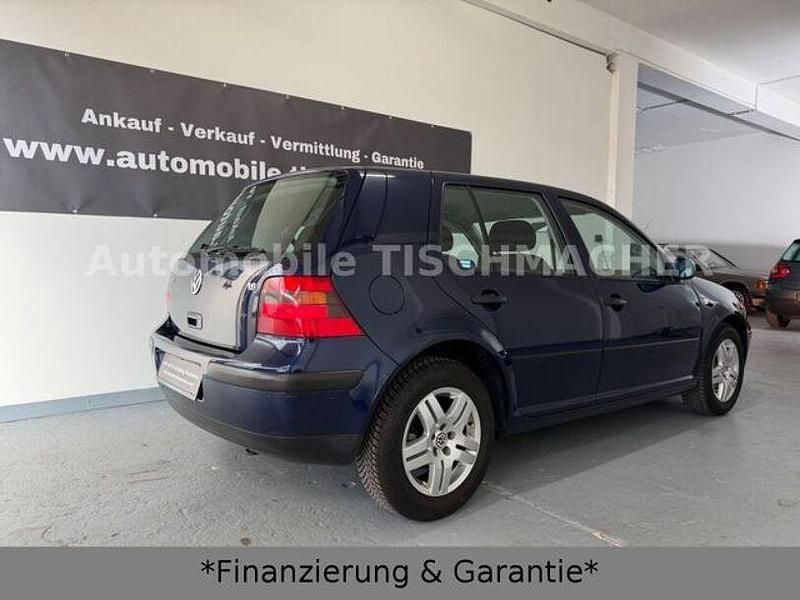 Gebraucht VW Golf IV Edition 102 PS (75 kW) 2001 Blau Limousine