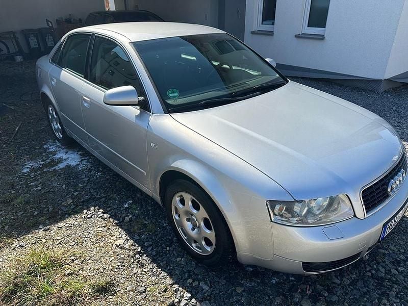 Gebraucht Audi A4 150 PS (110 kW) 2002 Silber Limousine