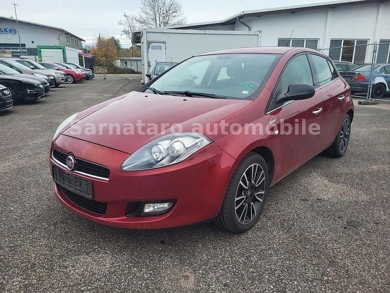 Rot Gebraucht 2013 Fiat Bravo Street Kleinwagen | 1.950 € (Fairer Preis) - Bild 1/4