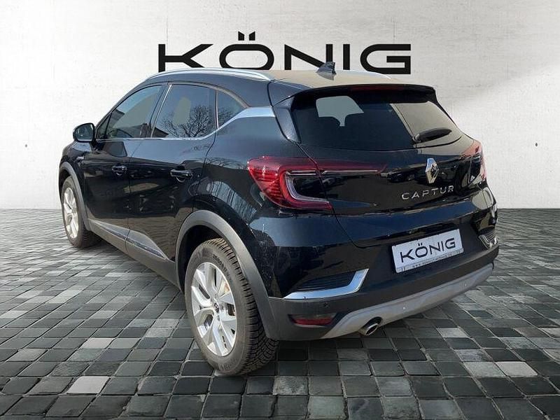 Gebraucht Renault Captur Intens 154 PS (113 kW) 2021 Blackpearlschwarz SUV