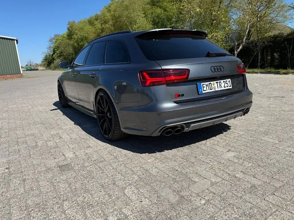 Gebraucht Audi S6 Ambiente 450 PS (330 kW) 2017 Grau Kombi